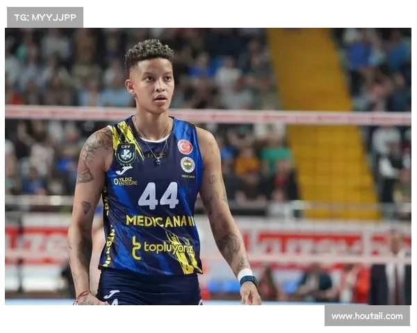 美国女排换帅后战术革新 副攻角色加强 二传成为拦网核心 美国女排换帅后战术革新 副攻角色加强 二传成为拦网核心